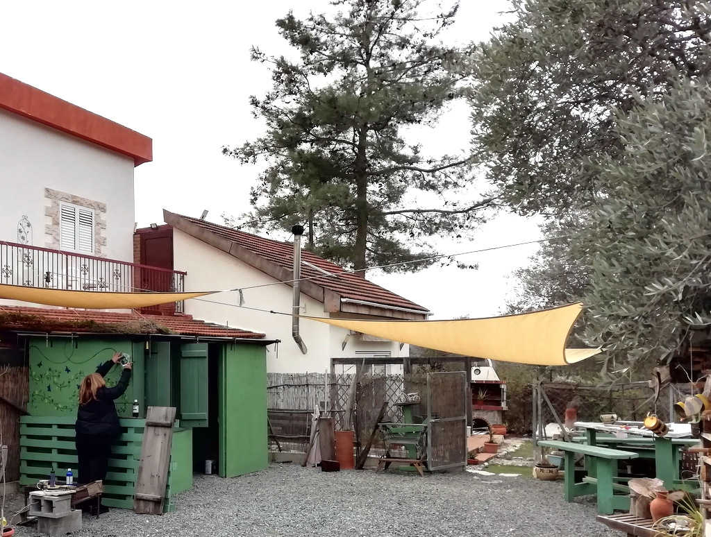 Ora Salvage window & Shutters Wood Great fire 2021 at the new DoodLynn Den shop